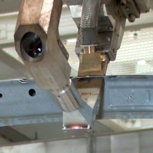 جوشکاری لیزر فیبری VS روش های مرسوم laser seam stepper laser welding - جوشکاری لیزر فیبری VS روش های مرسوم